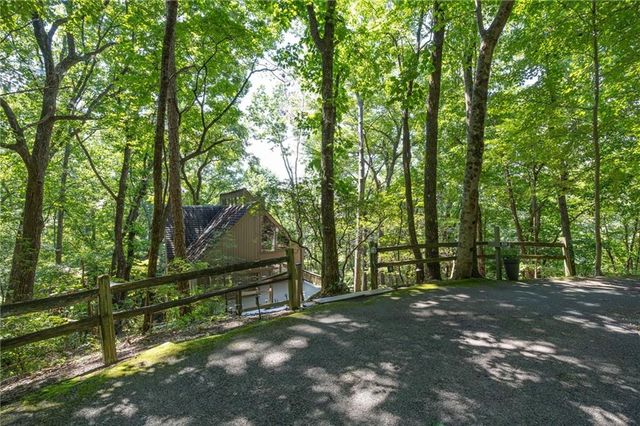 826 Woodland Trace, Jasper, GA 30143