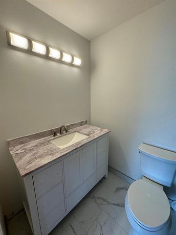 8807 NW 35th Street, Coral Springs, FL 33065