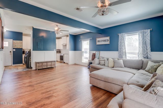 429 San Souci Drive, Gulfport, MS 39507