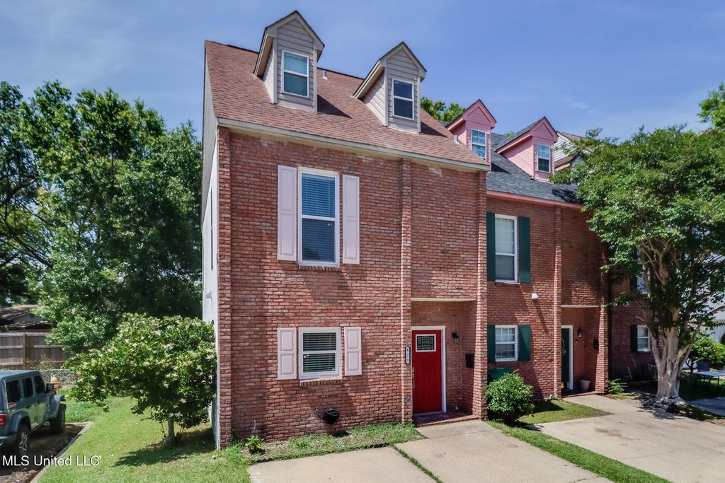 429 San Souci Drive, Gulfport, MS 39507