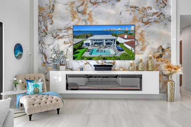 1161 Pine Point Road, Riviera Beach, FL 33404