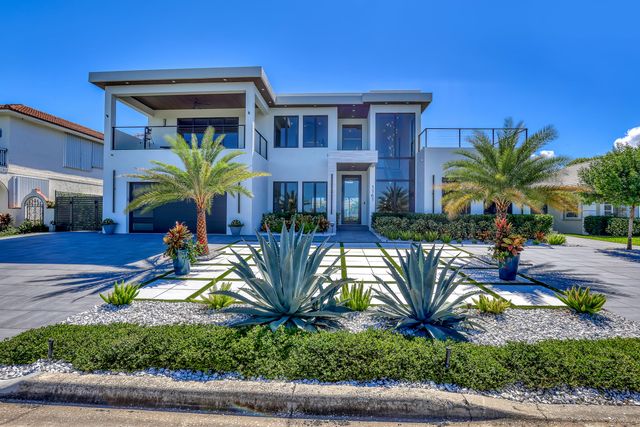 1161 Pine Point Road, Riviera Beach, FL 33404