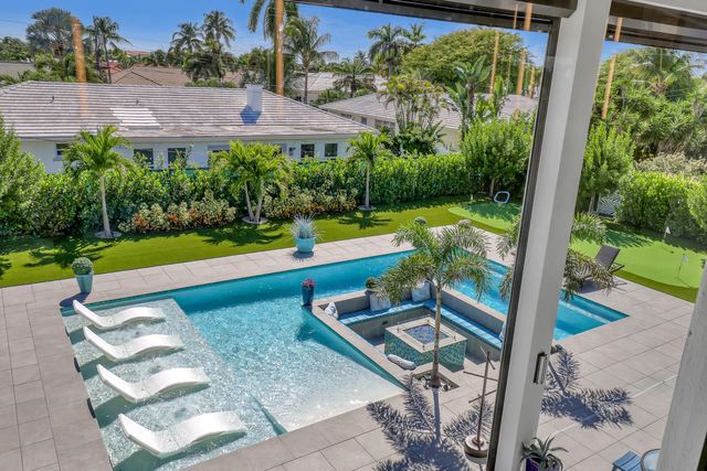 1161 Pine Point Road, Riviera Beach, FL 33404