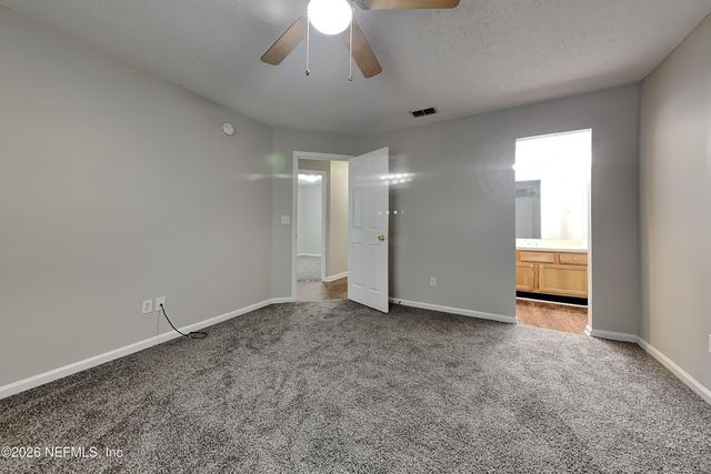 5629 ELLIS TRACE Drive, Jacksonville, FL 32205