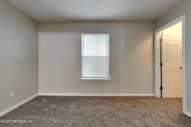 5629 ELLIS TRACE Drive, Jacksonville, FL 32205