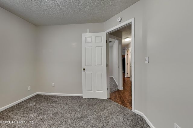 5629 ELLIS TRACE Drive, Jacksonville, FL 32205