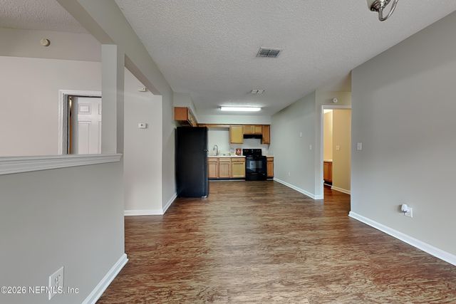 5629 ELLIS TRACE Drive, Jacksonville, FL 32205