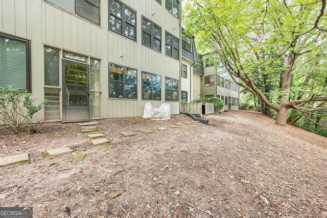 115 Rosaire Place NW, Atlanta, GA 30327