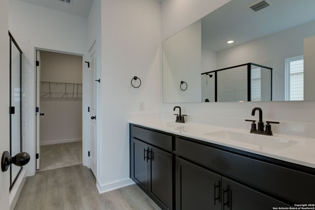 12848 Red Apple Rd., Schertz, TX 78154