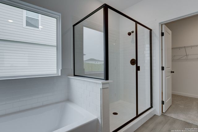 12848 Red Apple Rd., Schertz, TX 78154