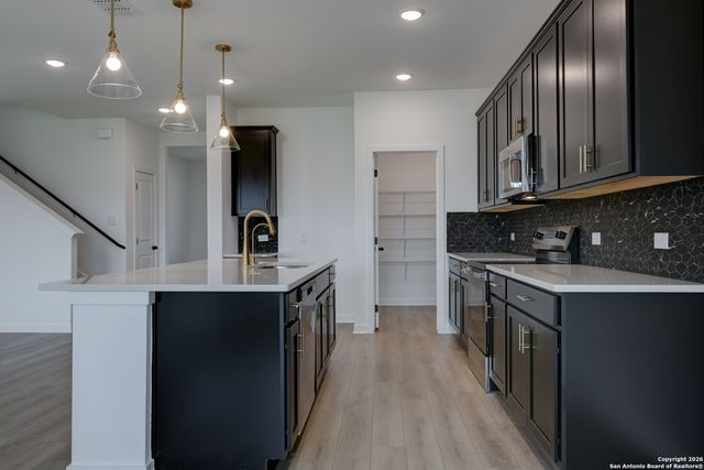 12848 Red Apple Rd., Schertz, TX 78154