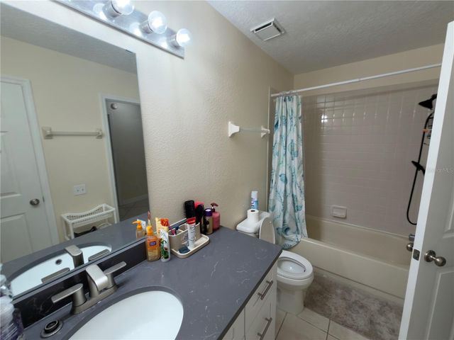3930 SOUTHPOINTE DRIVE 205, Orlando, FL 32822