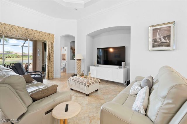 8095 Piedmont DR, Naples, FL 34104