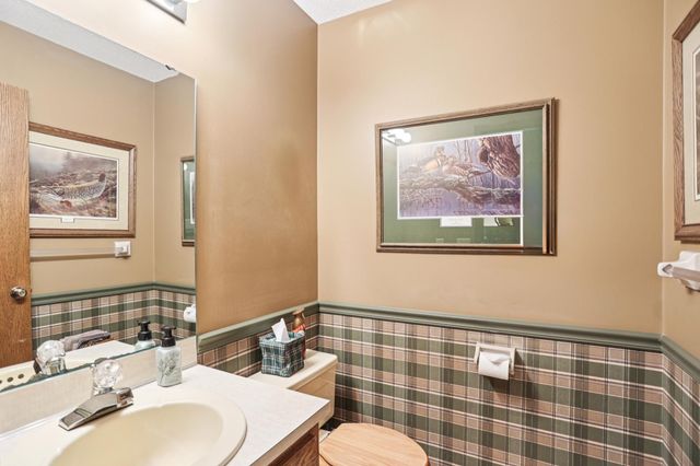 15661 Juniper Ridge Drive NW, Ramsey, MN 55303