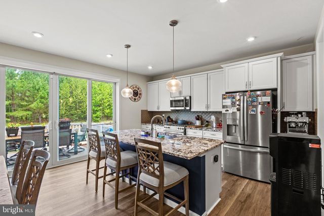 6355 POINTER LN, King George, VA 22485