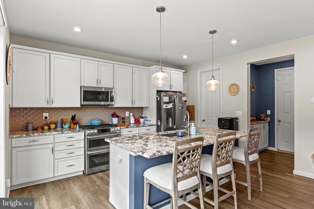 6355 POINTER LN, King George, VA 22485