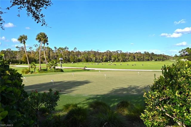 9834 Giaveno CIR 1711, Naples, FL 34113