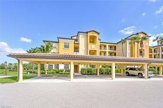 9834 Giaveno CIR 1711, Naples, FL 34113
