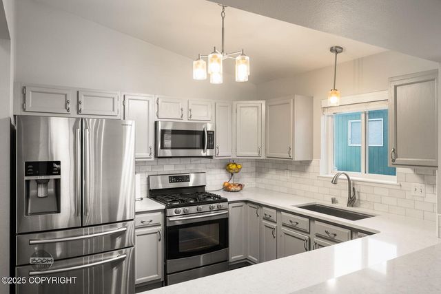 19103 Trail Bay Drive, Eagle River, AK 99577