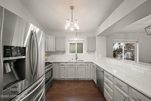 19103 Trail Bay Drive, Eagle River, AK 99577