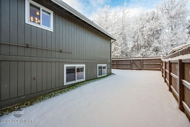 19103 Trail Bay Drive, Eagle River, AK 99577