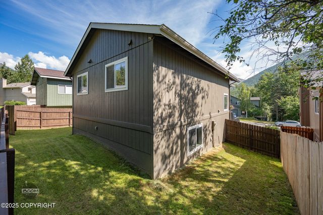 19103 Trail Bay Drive, Eagle River, AK 99577