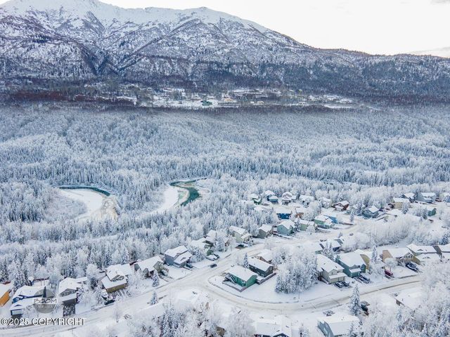 19103 Trail Bay Drive, Eagle River, AK 99577