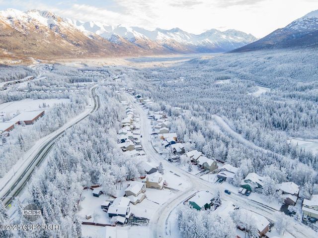 19103 Trail Bay Drive, Eagle River, AK 99577