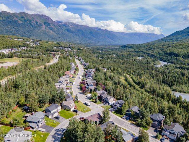 19103 Trail Bay Drive, Eagle River, AK 99577