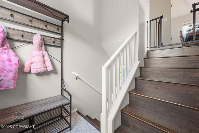 19103 Trail Bay Drive, Eagle River, AK 99577