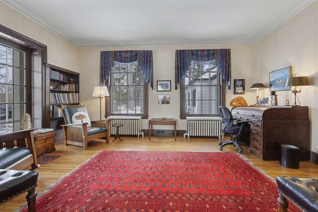 3215 W Dobson Place, Ann Arbor, MI 48105