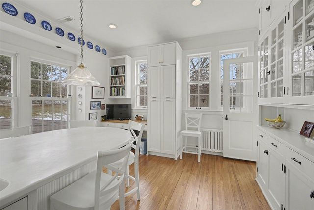 3215 W Dobson Place, Ann Arbor, MI 48105