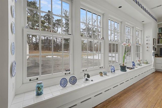 3215 W Dobson Place, Ann Arbor, MI 48105