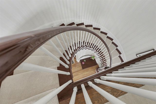 3215 W Dobson Place, Ann Arbor, MI 48105