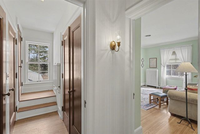 3215 W Dobson Place, Ann Arbor, MI 48105