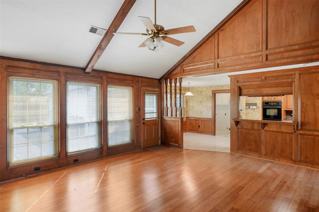 24302 Hollywick Drive, Tomball, TX 77375