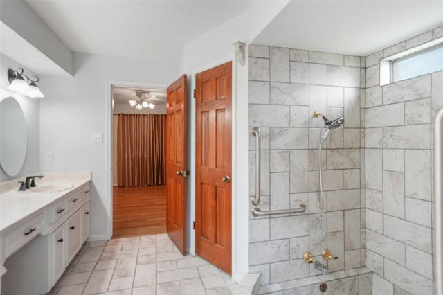 24302 Hollywick Drive, Tomball, TX 77375