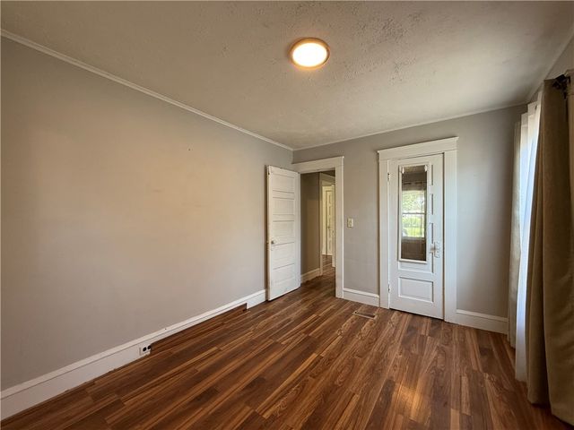 420 Tompkins Street, Elmira City, NY 14901