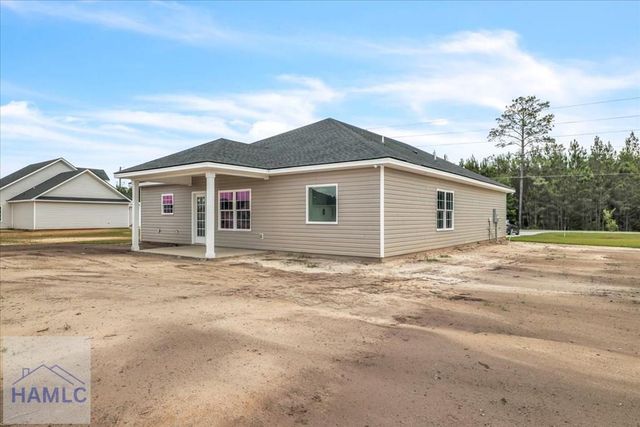 295 Lanier Road NE, Ludowici, GA 31316