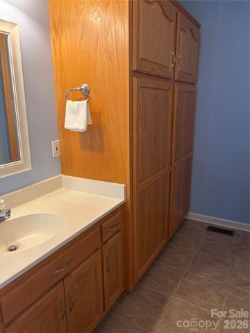 1697 Old Mill Road, Lincolnton, NC 28092
