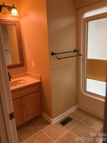 1697 Old Mill Road, Lincolnton, NC 28092