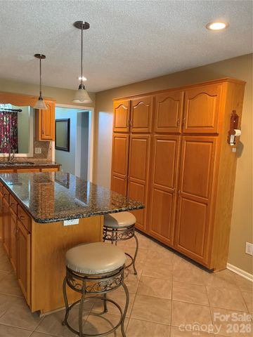 1697 Old Mill Road, Lincolnton, NC 28092