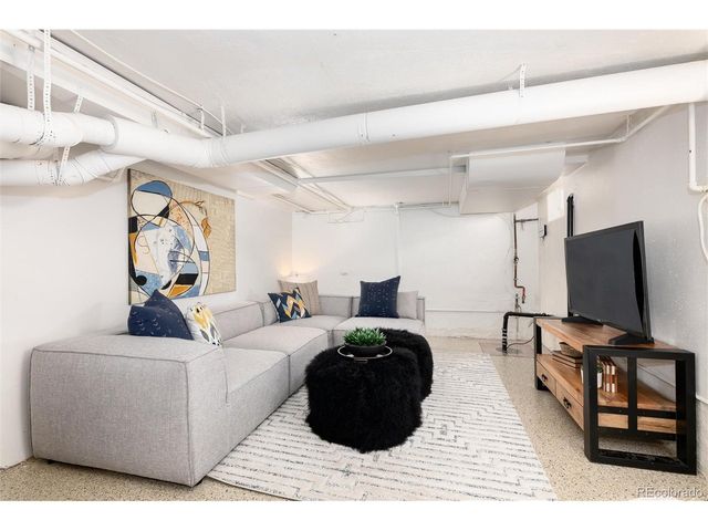 2634 Stuart St, Denver, CO 80212