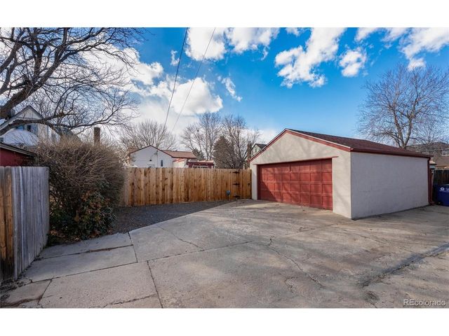2634 Stuart St, Denver, CO 80212