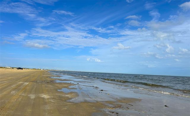 TBD Keystone And 20th Street, Port Bolivar, TX 77650