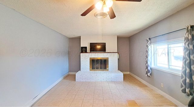 1716 SUNSET, Dumas, TX 79029