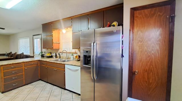 1716 SUNSET, Dumas, TX 79029