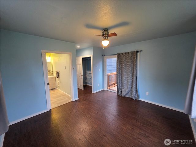 1966 Wilson Ave., Enumclaw, WA 98022