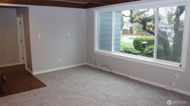 1966 Wilson Ave., Enumclaw, WA 98022