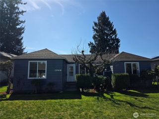1966 Wilson Ave., Enumclaw, WA 98022